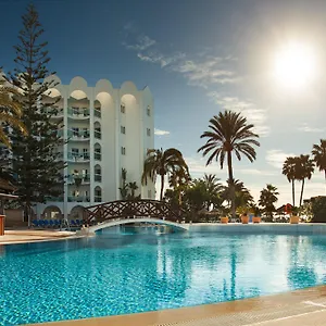 https://marinas-de-nerja.es-andalucia.com